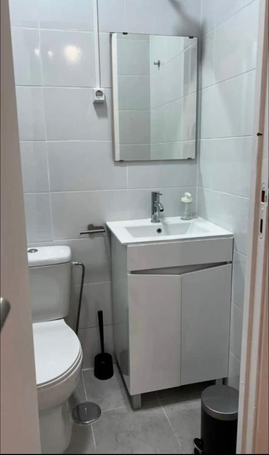 Apartamento Conde Do Redondo Lisbon Exterior photo