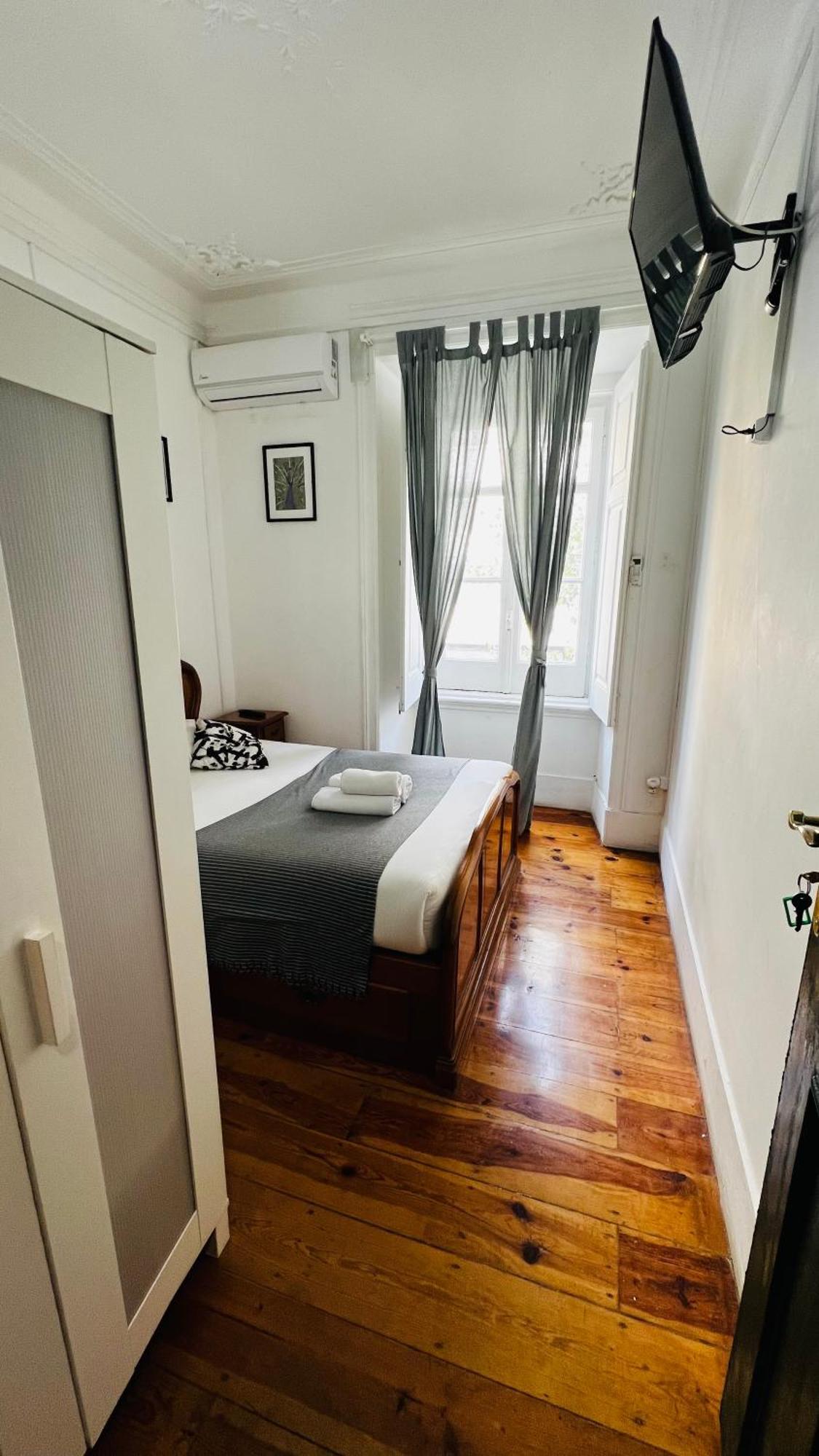 Apartamento Conde Do Redondo Lisbon Exterior photo